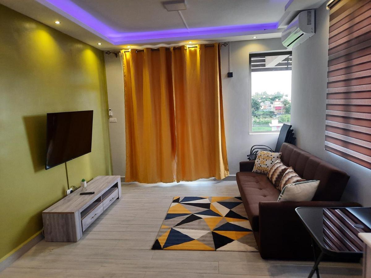 Nivi Cosy Appartment Flic en Flac Exterior photo